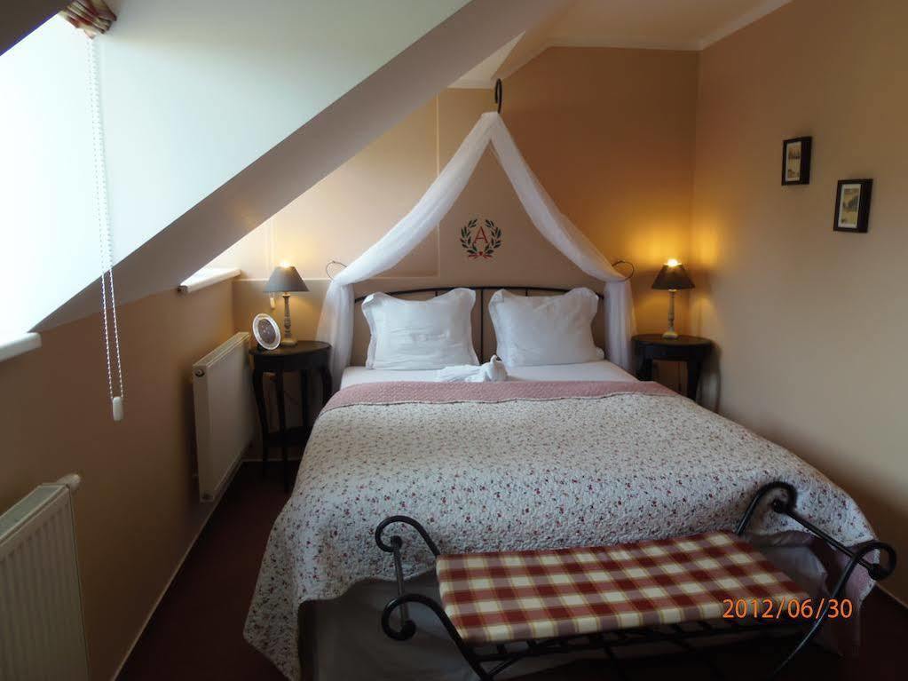 Amalka U Ripu Hotel Straskov Exterior photo